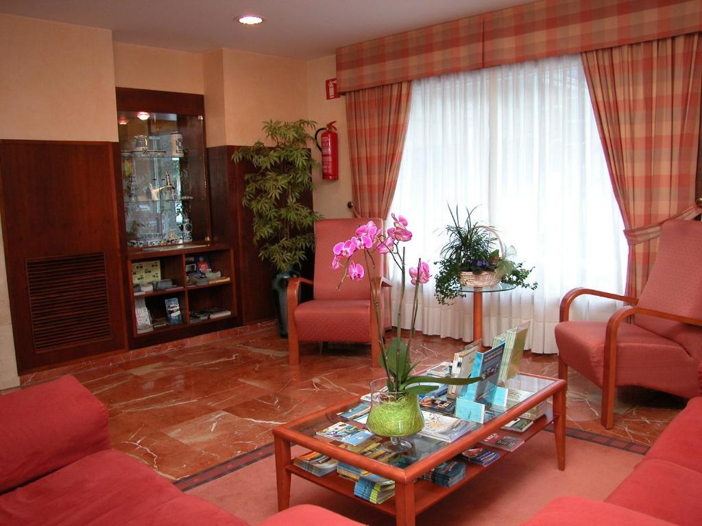 Hotel Touris Ardia Екстер'єр фото
